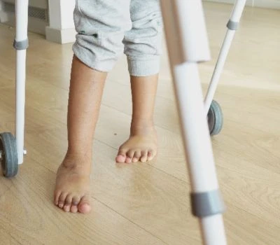 Leg Length Discrepancy: Nkag siab qhov tsis sib xws, pom kev puas tsuaj, thiab nrhiav kom pom tse...