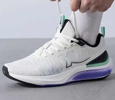 Los ntawm Cushioning Rau Ko Taw Kev Noj Qab Haus Huv: Vim Li Cas Kev Lag Luam Khaub Ncaws Kev Lag...